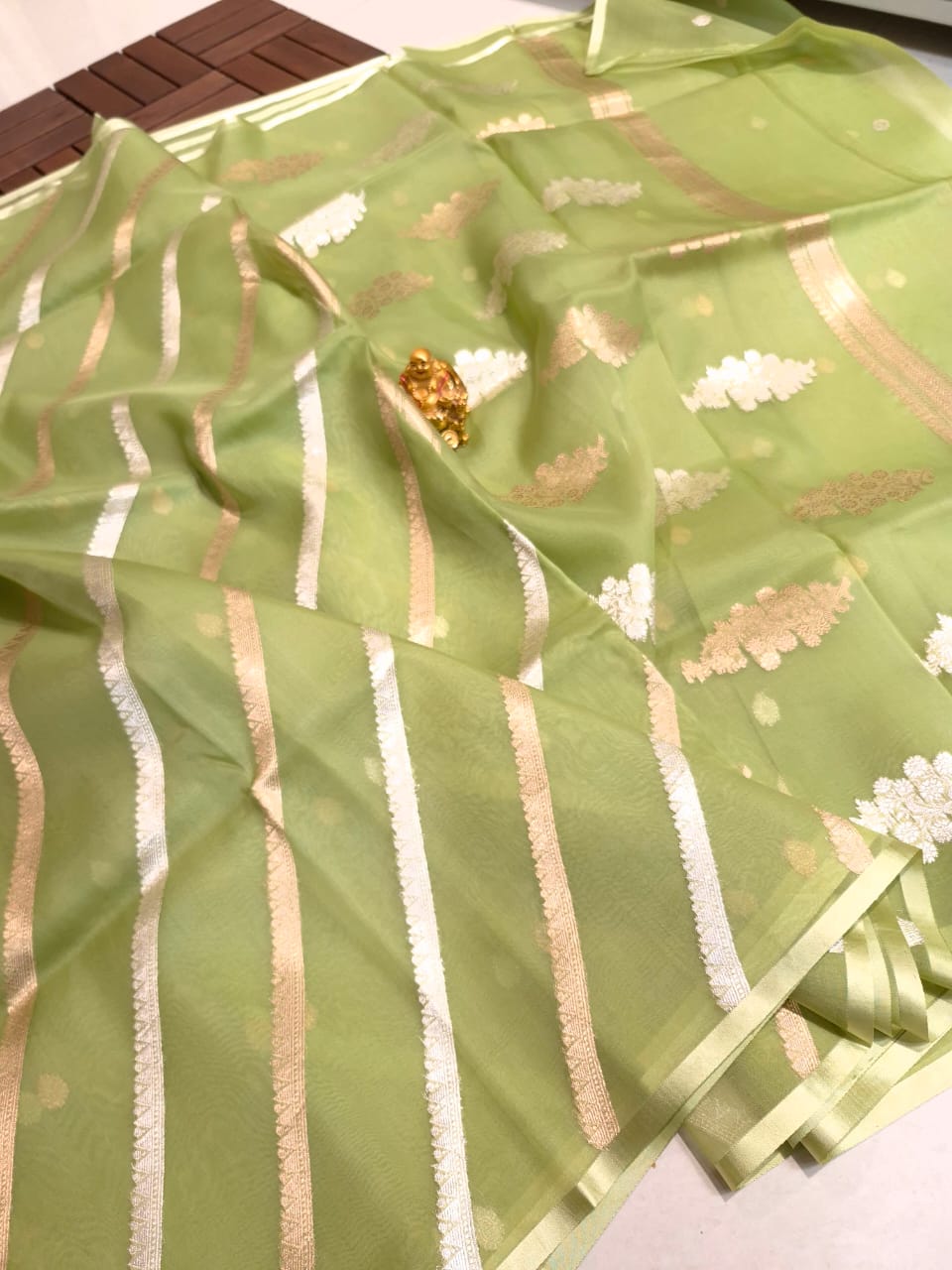 Pure Handloom Kora Organza-1