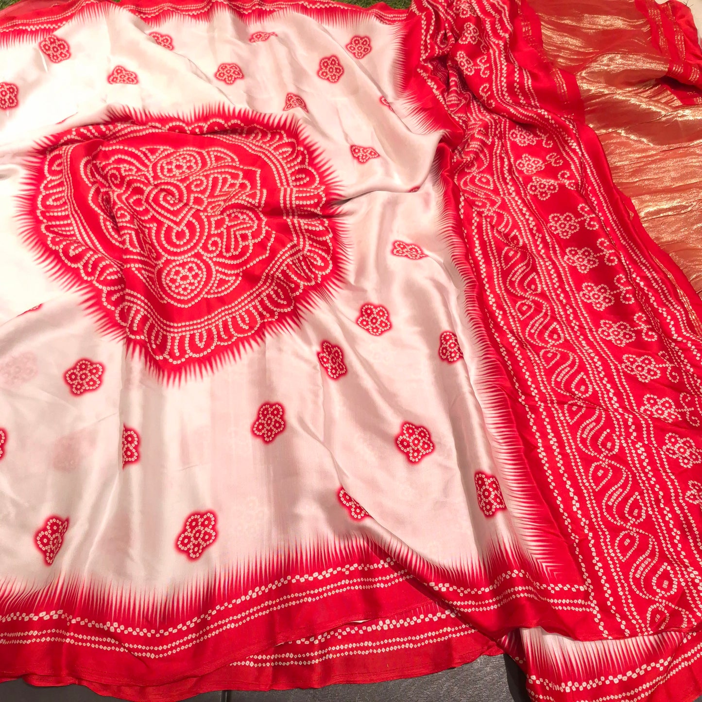 Crepe Satin Silk Saree with Bandini