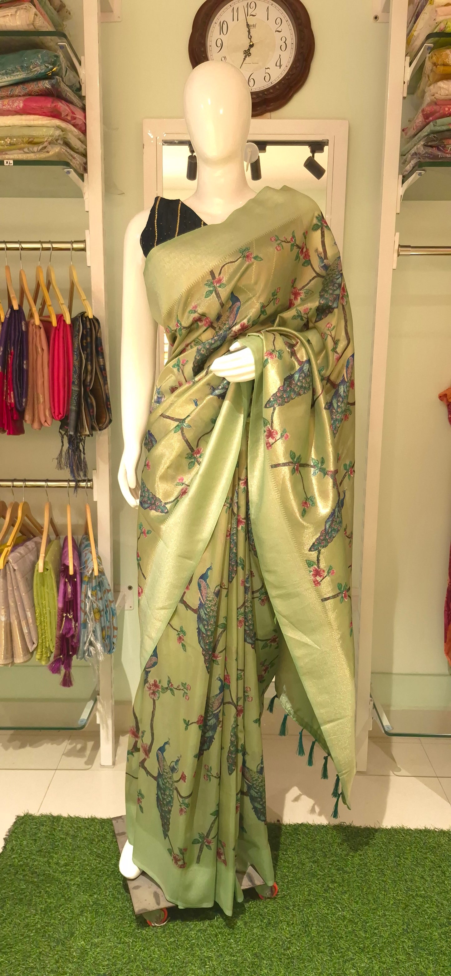 Exclusive Gadwal Tissue Saree with allover Weaving