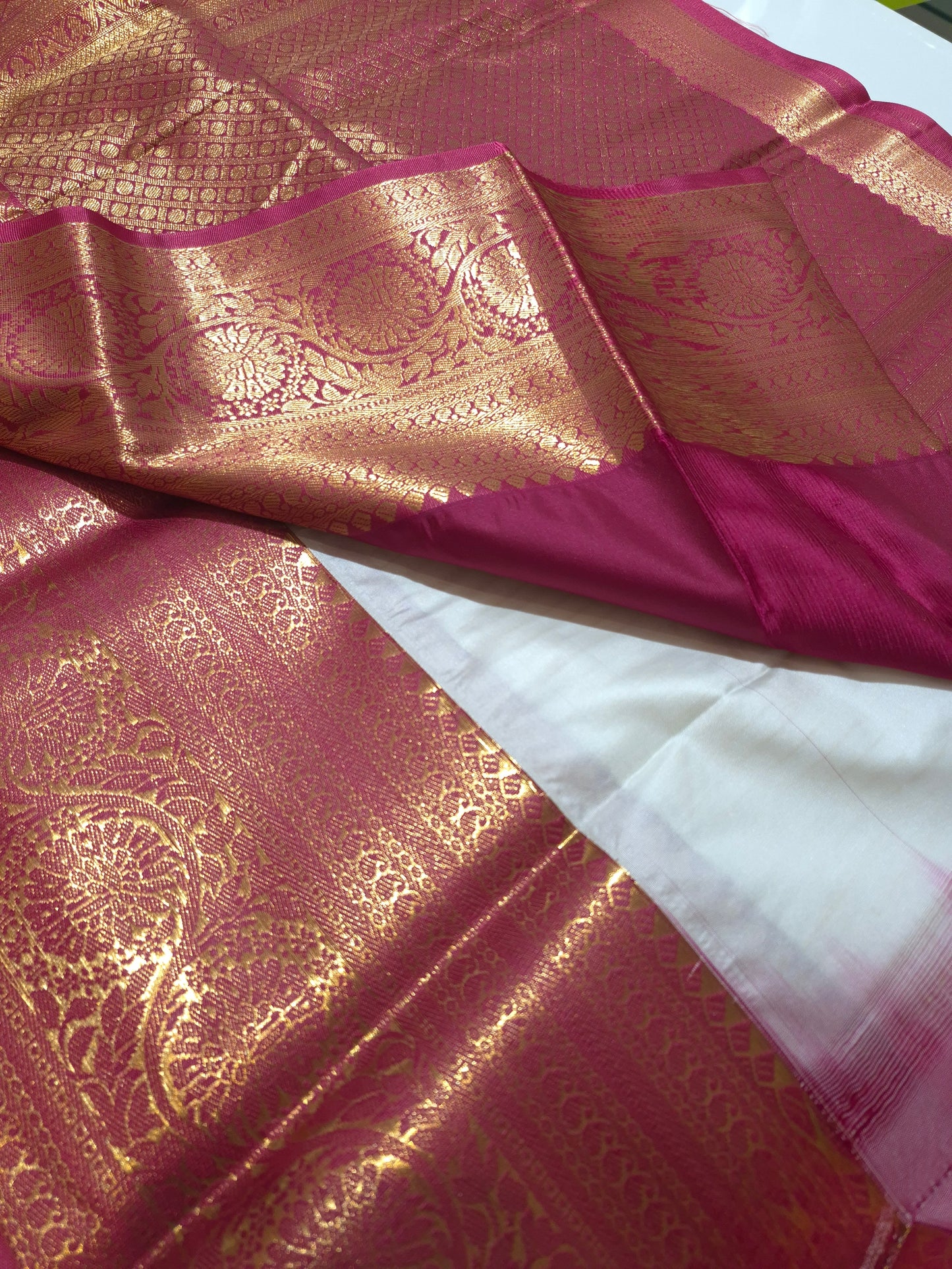 Premium quality Semi Gadwal Silk Saree with grand weaving