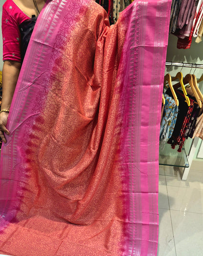 Elegant Mangalagiri silk with penkalamkari design allover and contrast kanchi weaving borders