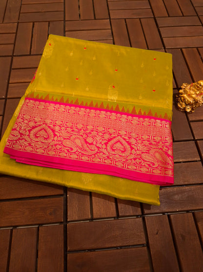 Elegnat Yellow n Pink Narayanapet pattu saree with traditional borders and rich pallu