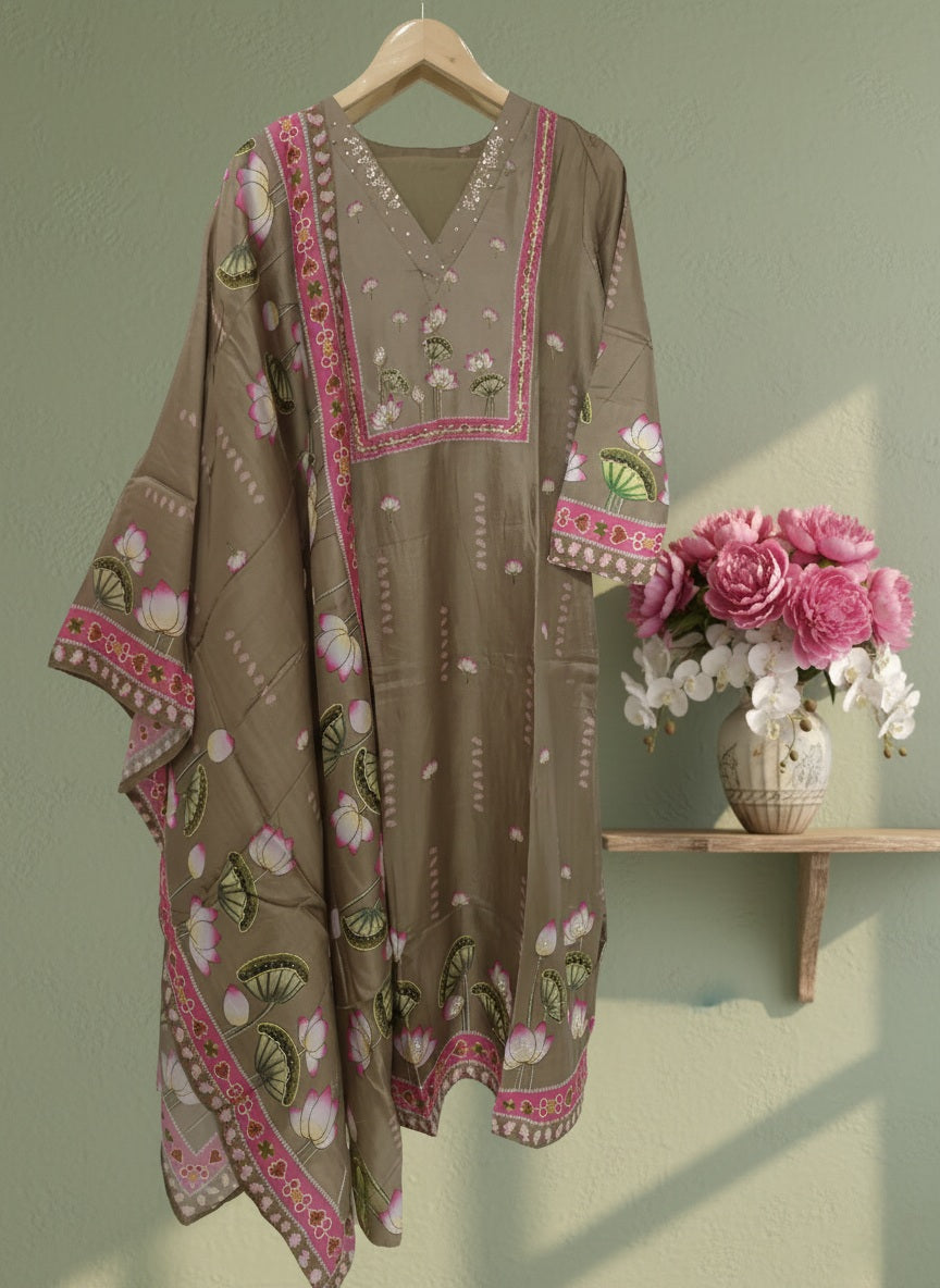 Partywear Crepe Silk Pichwai 3pc kurta Suit with beautiful Hand work